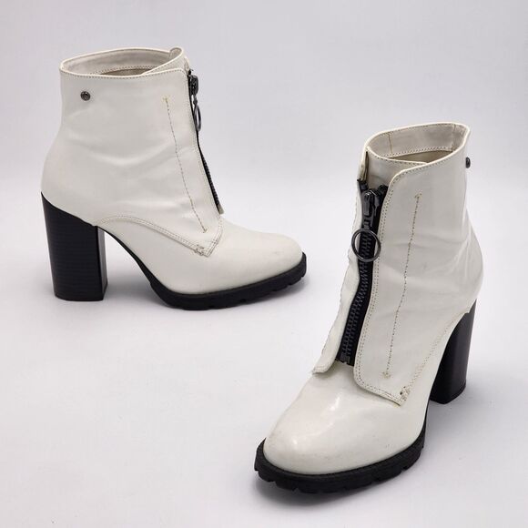 Simply Vera Faux Patent White Zipper Booties Size 8.5 - Picture 1 of 9